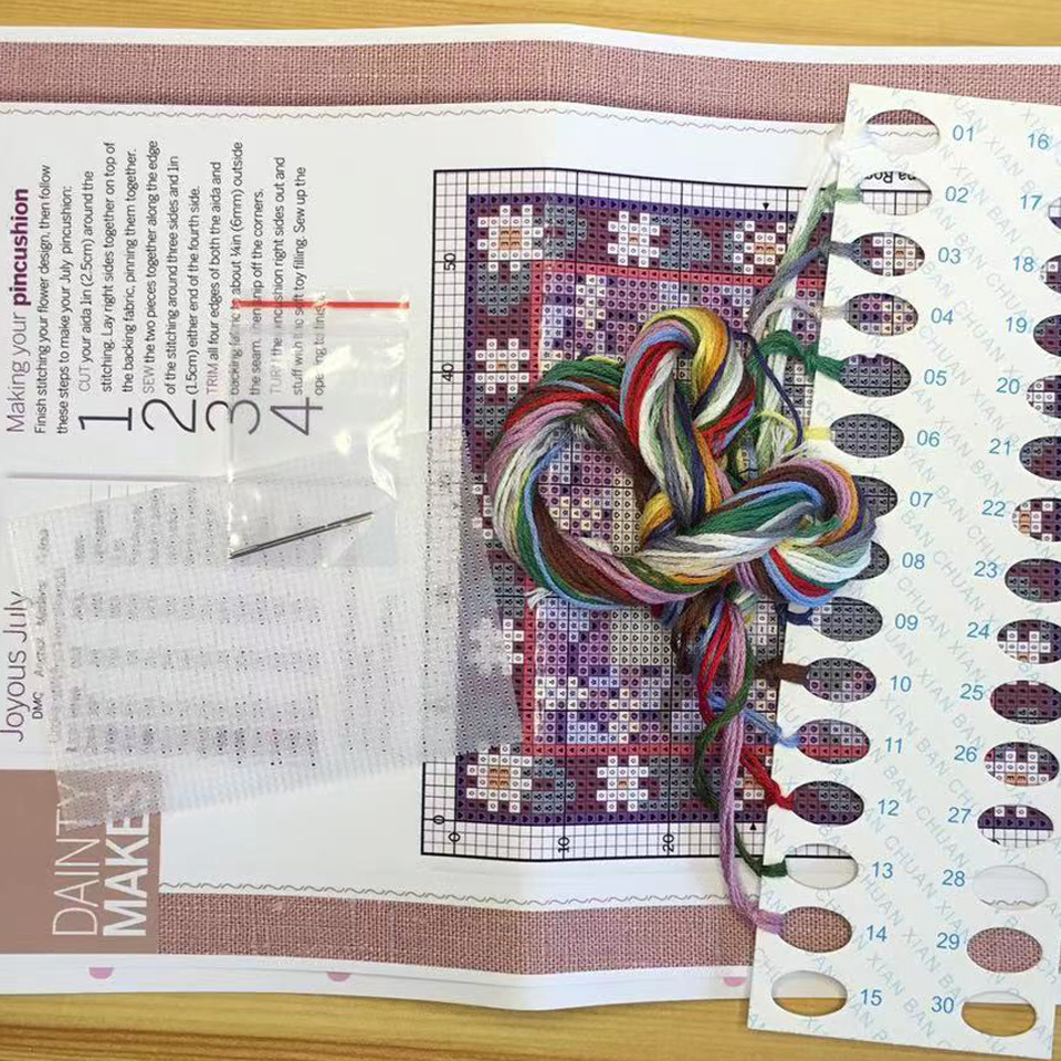 Kits de Broderie Point de Croi - Sewing Pin Cushion avis et prix